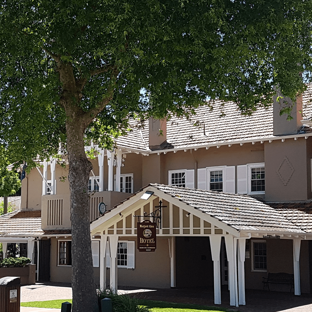 Project Update - Margaret River Hotel 26 Project Update - Margaret River Hotel 26